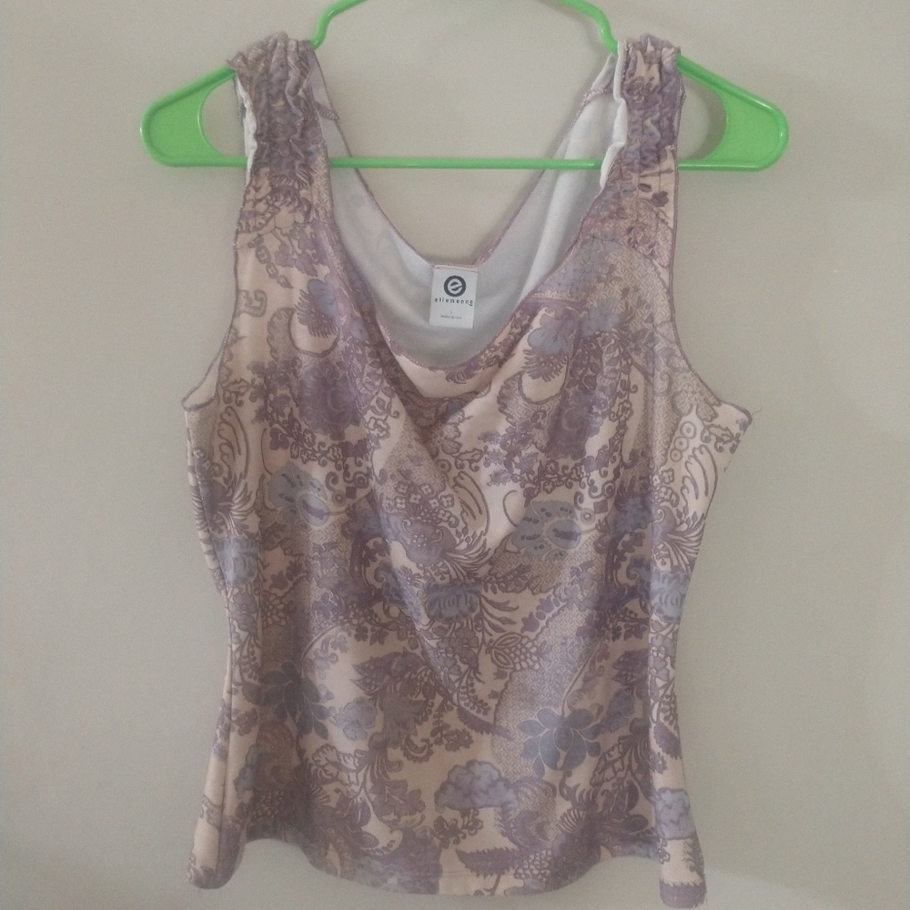 Ellemenno Purple flowerly Tank size L